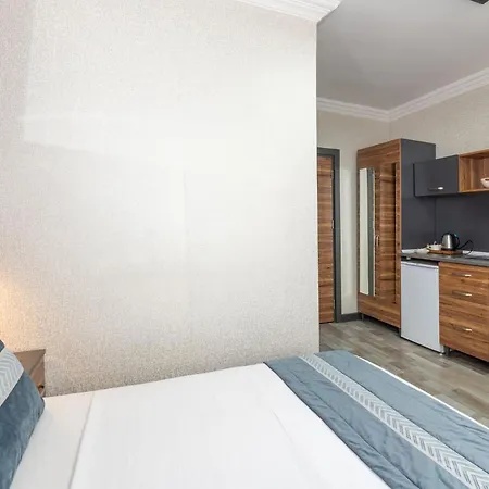 Hotel La Serena Taxim *