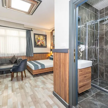 La Serena Taxim * Estambul