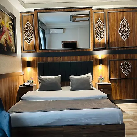Hotel La Serena Taxim Istanbul